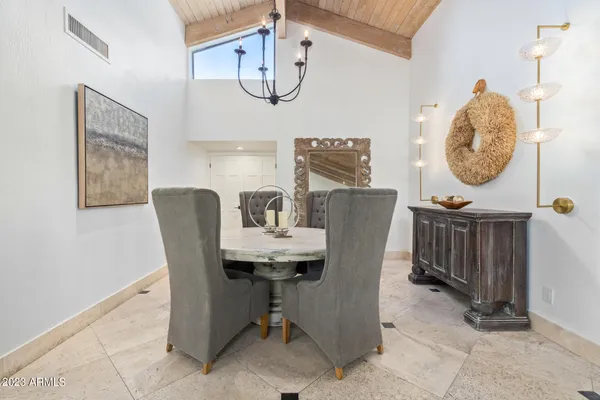 $8,200 | 4450 East Camelback Road, Unit 1, Phoenix, AZ 85018