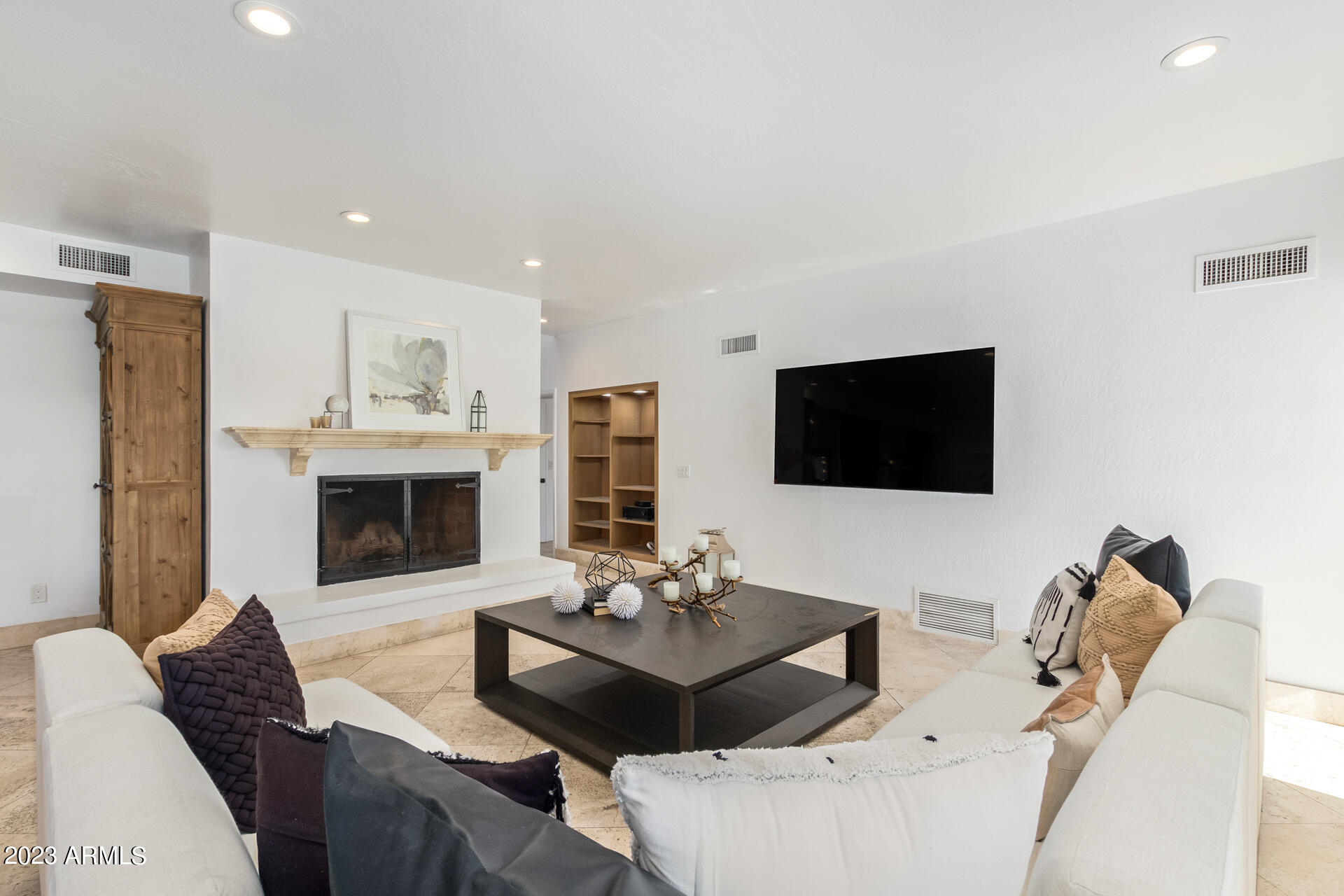 4450 East Camelback Road, Unit 1 Phoenix, AZ 85018 - Photo 14 of 60 14 - Camelback 4450