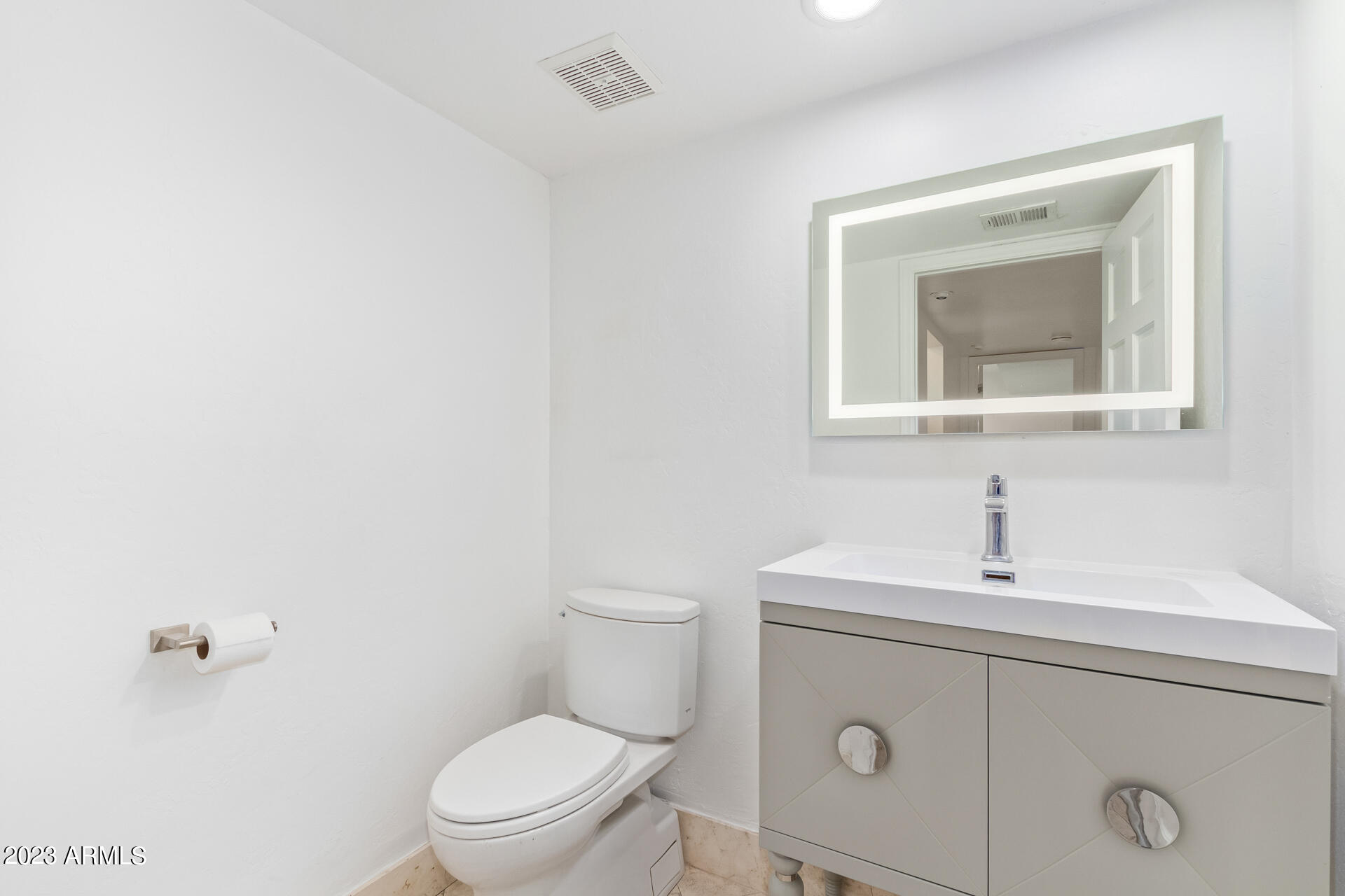 4450 East Camelback Road, Unit 1 Phoenix, AZ 85018 - Photo 26 of 60 26 - Camelback 4450