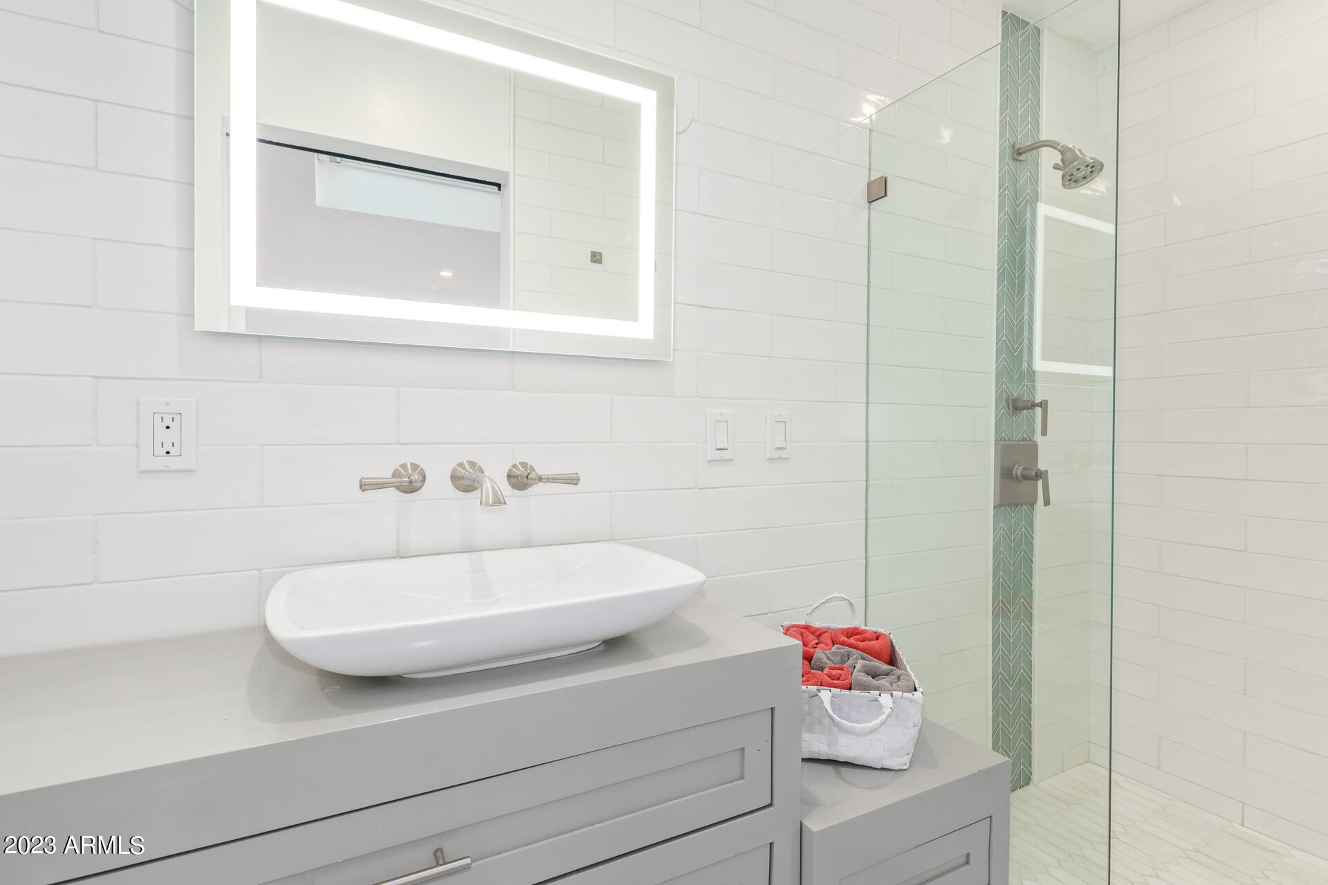 4450 East Camelback Road, Unit 1 Phoenix, AZ 85018 - Photo 43 of 60 43 - Camelback 4450