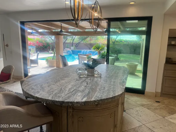 $8,200 | 4450 East Camelback Road, Unit 1, Phoenix, AZ 85018