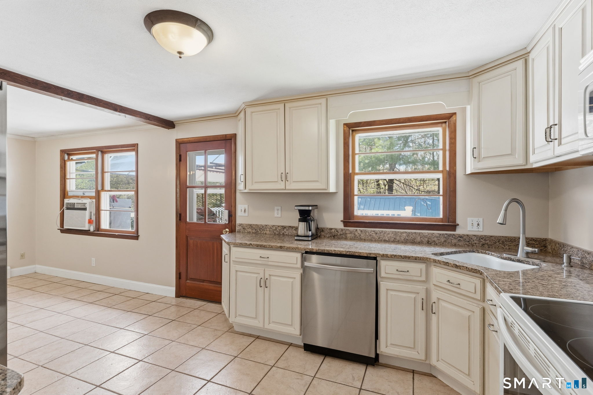 97 Brookside Lane Mansfield, CT 06250 - Photo 40 of 40 Open kitchen / dining area floor plan flows seamlessly.