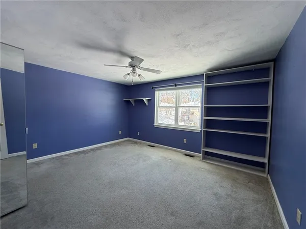 $323,000 | 351 New London Avenue, Unit 302, Warwick, RI 02886