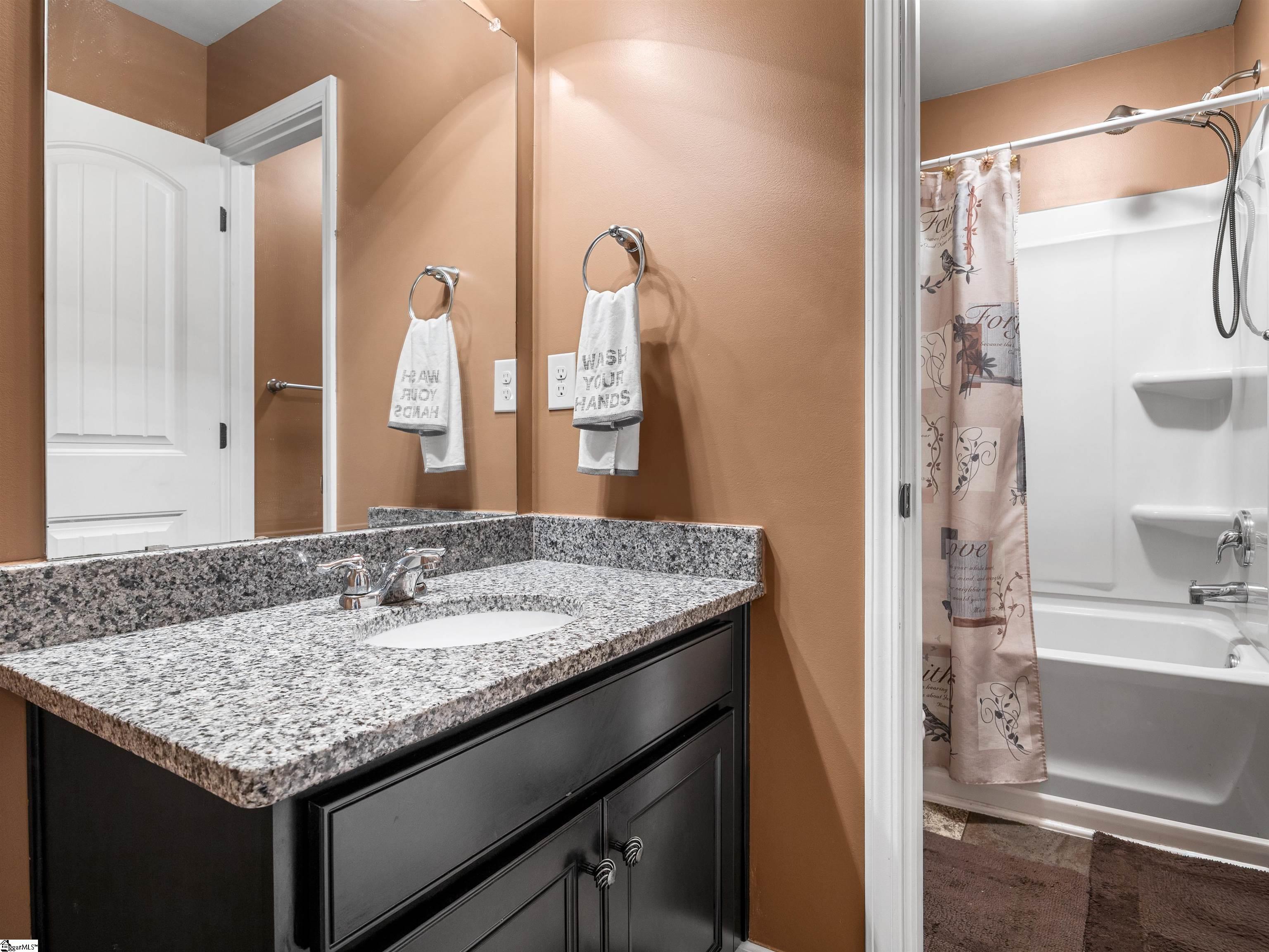 450 Bucklebury Road Greer, SC 29651 - Photo 25 of 47