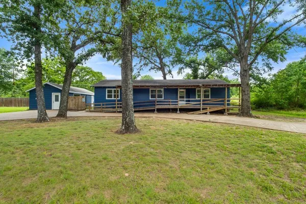 $226,500 | 128 Harmon Road, Gun Barrel City, TX 75156