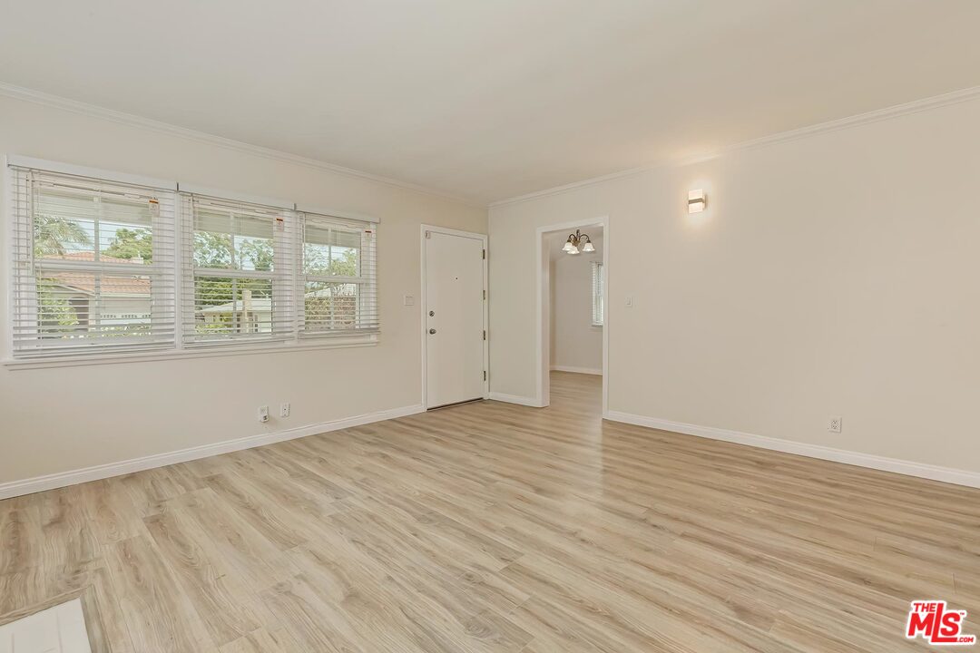 426 Manitoba Street Playa del Rey, CA 90293 - Photo 8 of 29