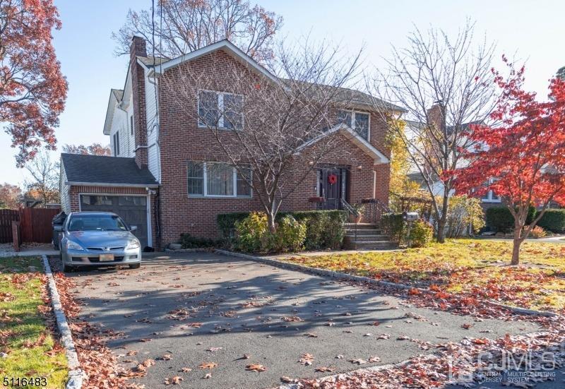 369 Martin Road Union, NJ 07083 - Photo 2 of 31