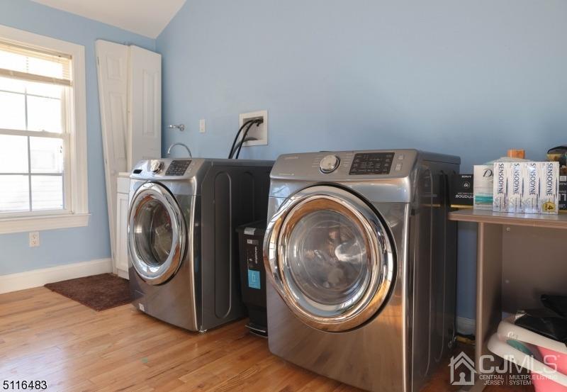 369 Martin Road Union, NJ 07083 - Photo 15 of 31