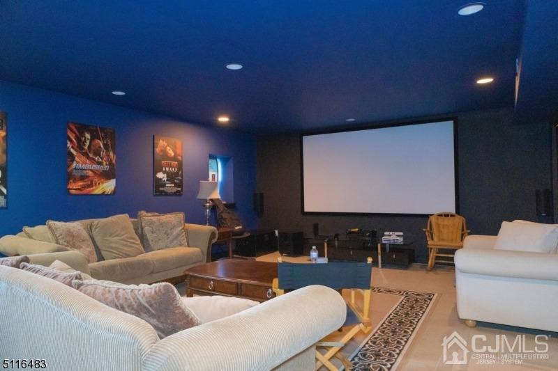 369 Martin Road Union, NJ 07083 - Photo 23 of 31