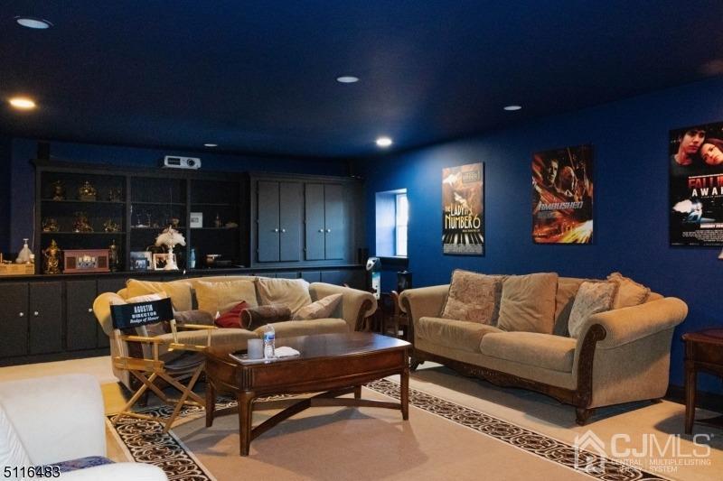 369 Martin Road Union, NJ 07083 - Photo 24 of 31