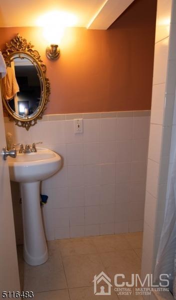 369 Martin Road Union, NJ 07083 - Photo 25 of 31
