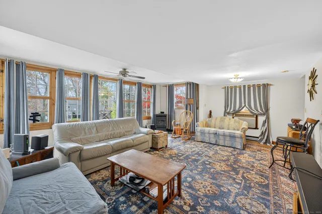 $239,000 | 15 Hazen Street, Chester, CT 06412