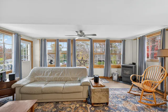 $239,000 | 15 Hazen Street, Chester, CT 06412