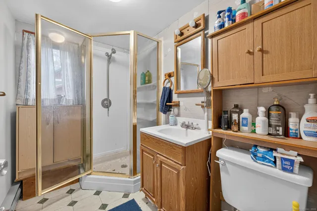 $239,000 | 15 Hazen Street, Chester, CT 06412