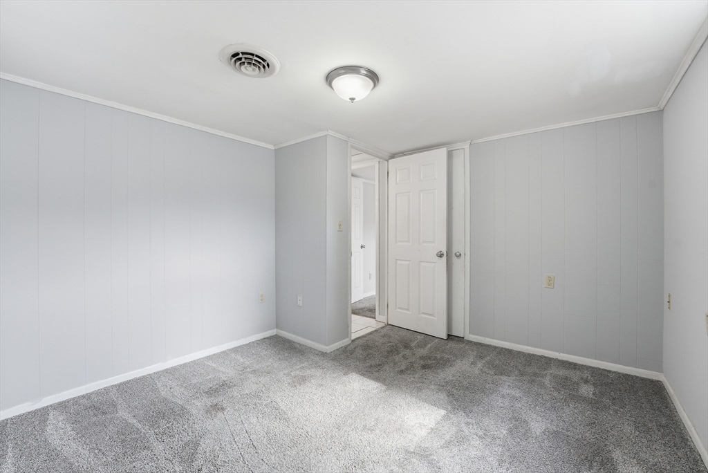 165 Hampden Street Springfield, MA 01151 - Photo 24 of 41