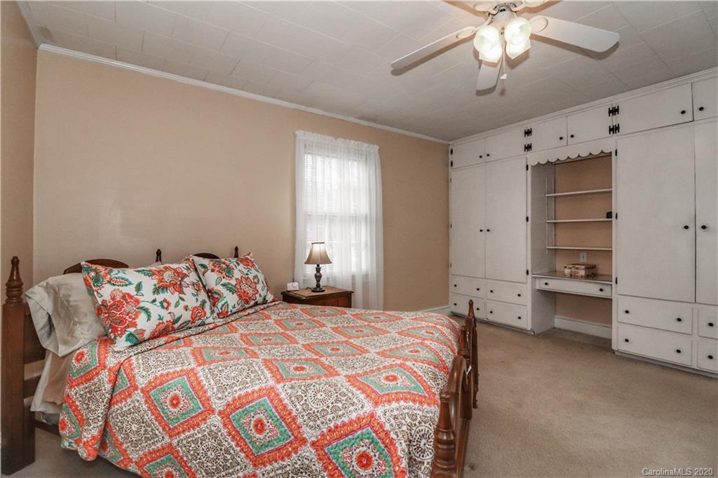 11149 Mooresville Road Davidson, NC 28036 - Photo 16 of 32 Gallery Image 16