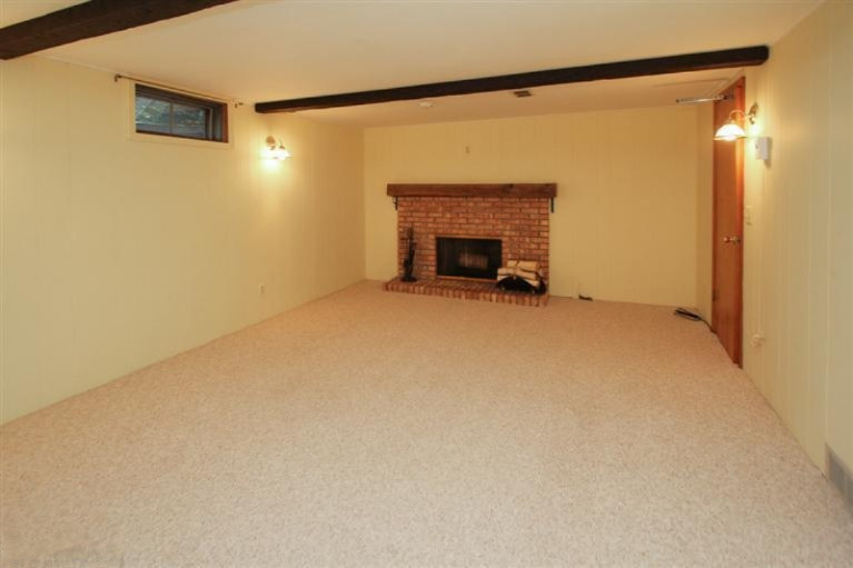 1335 Northampton Road Kalamazoo, MI 49006 - Photo 12 of 19 Additional Photo