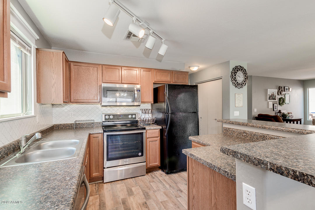 2573 South Chaparral Road Apache Junction, AZ 85119 - Photo 11 of 37 11-Chaparral