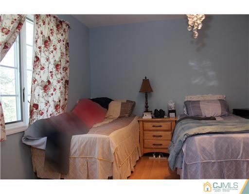 40 Clive Hills Road Edison, NJ 08820 - Photo 22 of 25