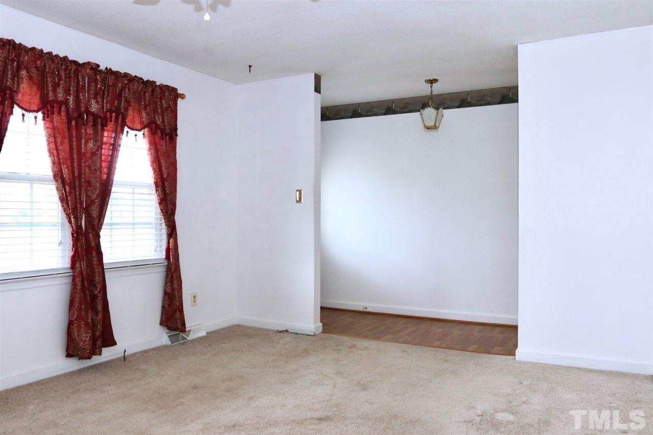 307 Ivey Road Graham, NC 27253 - Photo 3 of 29 Gallery Image 3