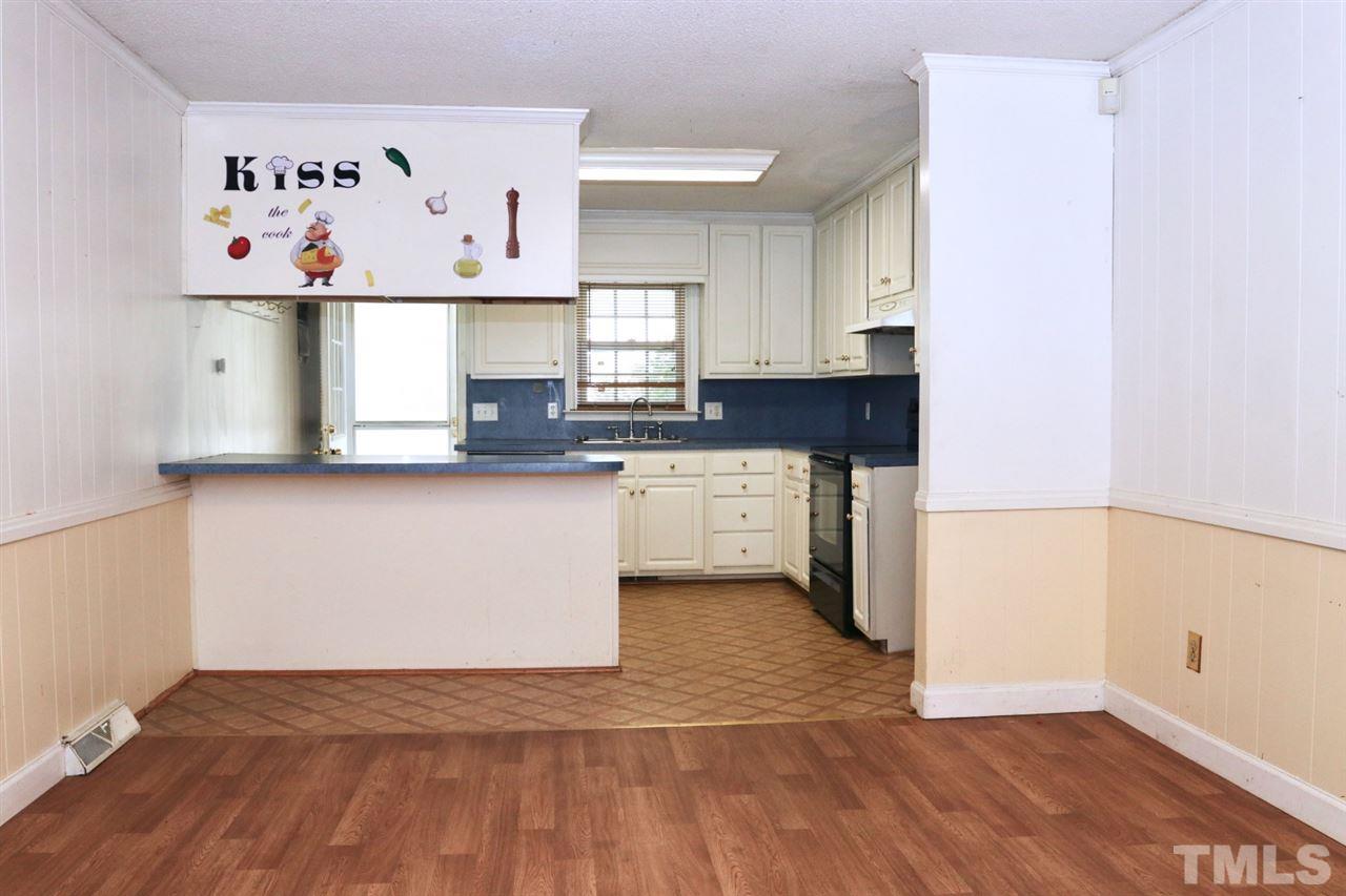 307 Ivey Road Graham, NC 27253 - Photo 5 of 29 Gallery Image 5