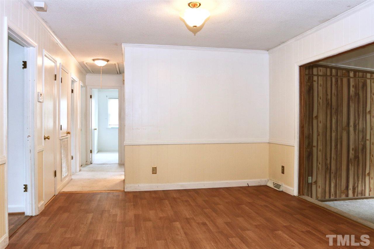 307 Ivey Road Graham, NC 27253 - Photo 8 of 29 Gallery Image 8