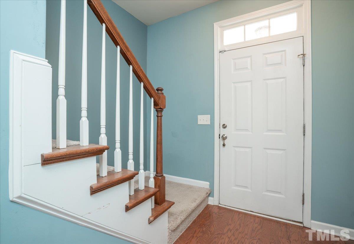 4826 Landover Bluff Way Raleigh, NC 27616 - Photo 4 of 24 Gallery Image 4