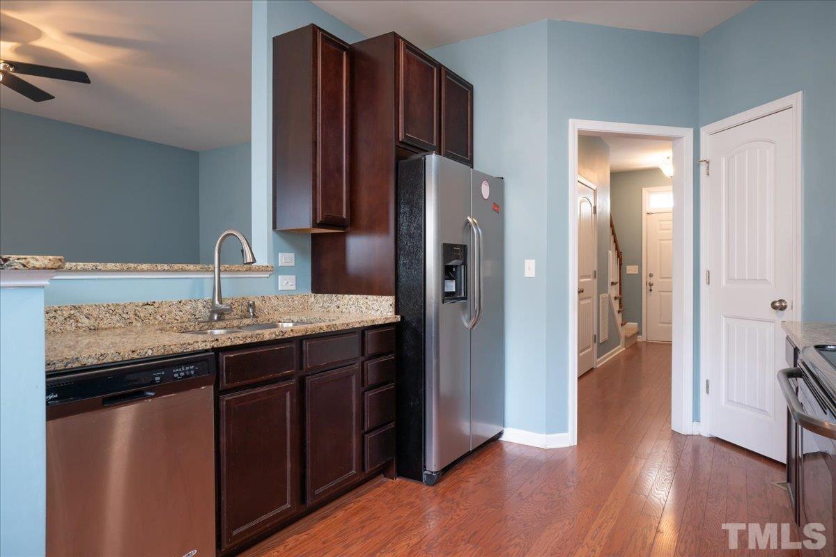 4826 Landover Bluff Way Raleigh, NC 27616 - Photo 5 of 24 Gallery Image 5