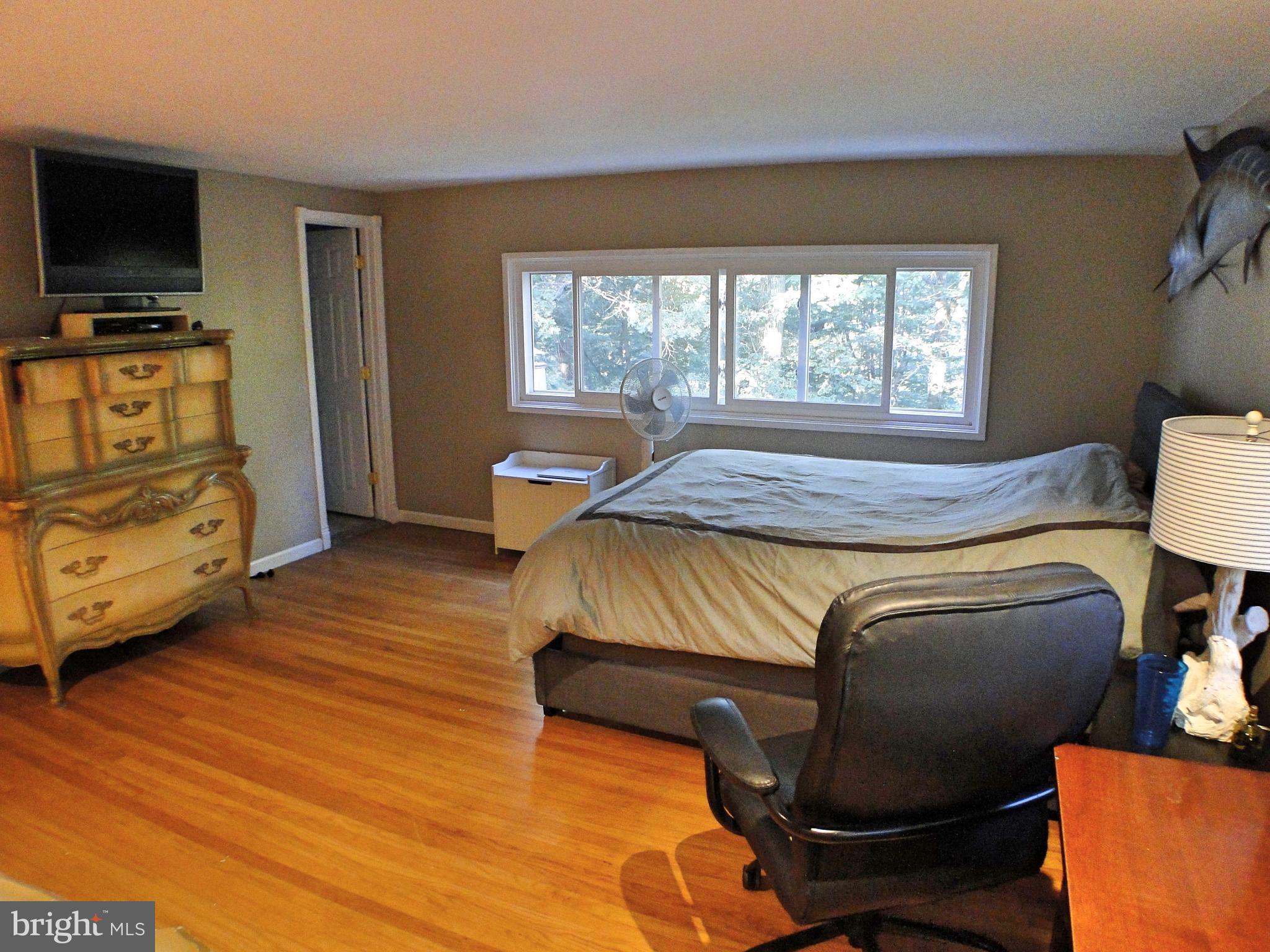 321 Paxon Hollow Road Media, PA 19063 - Photo 22 of 38 Master Bedroom with a wooded view