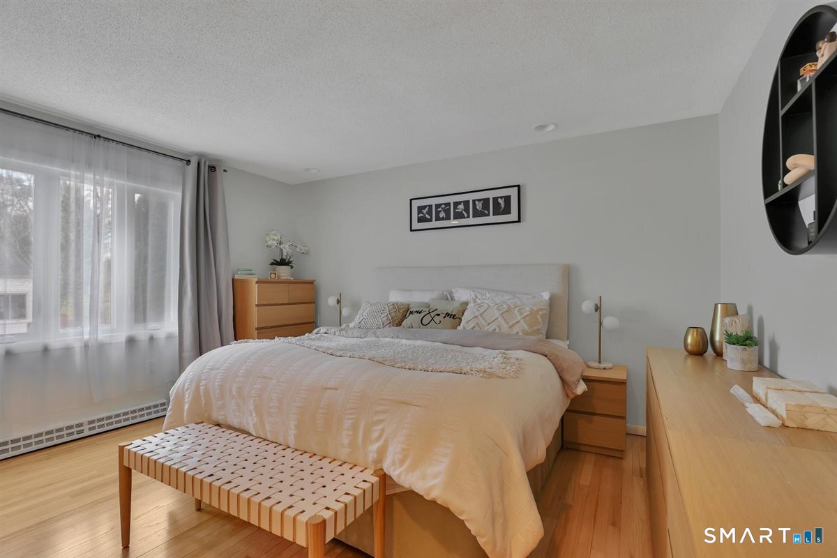 2 Cascade Road West Hartford, CT 06117 - Photo 15 of 33