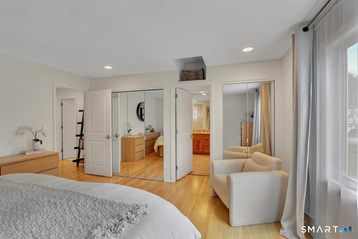 2 Cascade Road West Hartford, CT 06117 - Photo 17 of 33