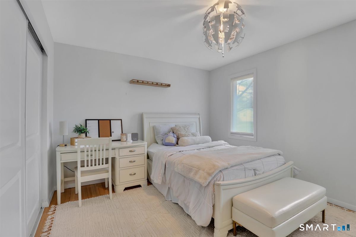 2 Cascade Road West Hartford, CT 06117 - Photo 20 of 33