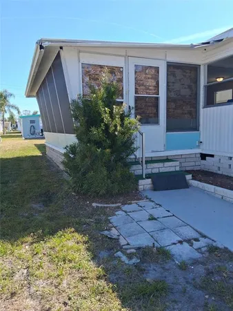 $15,900 | 2550 State Road, Unit 149, Clearwater, FL 33761