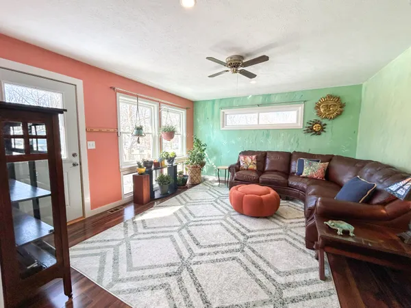 $539,900 | 208 South Barker Street, New Buffalo, MI 49117