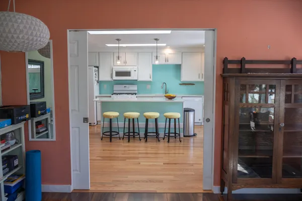 $539,900 | 208 South Barker Street, New Buffalo, MI 49117