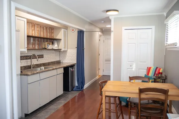 $539,900 | 208 South Barker Street, New Buffalo, MI 49117