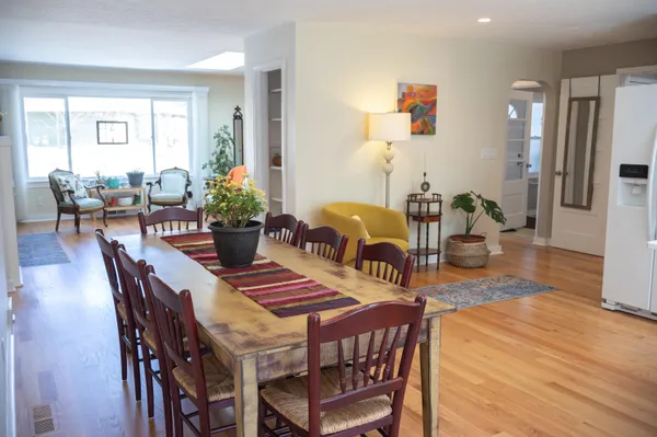 $539,900 | 208 South Barker Street, New Buffalo, MI 49117