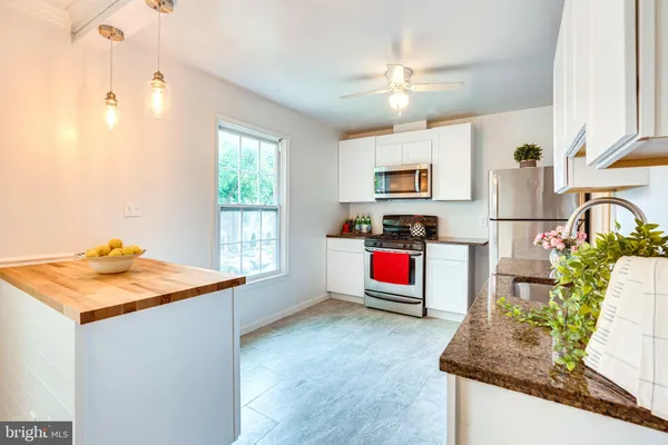 $3,100 | 5408 Brixham Court, Burke, VA 22015