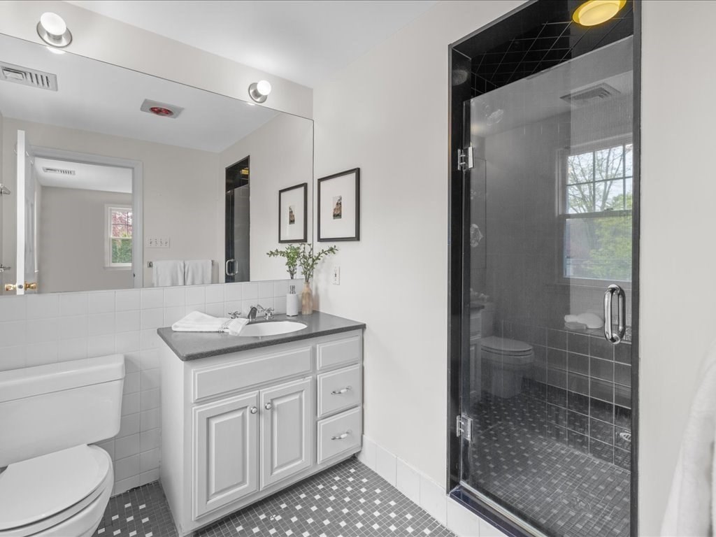 10 Kingswood Road Auburndale, MA 02466 - Photo 23 of 33 Gallery Image 23