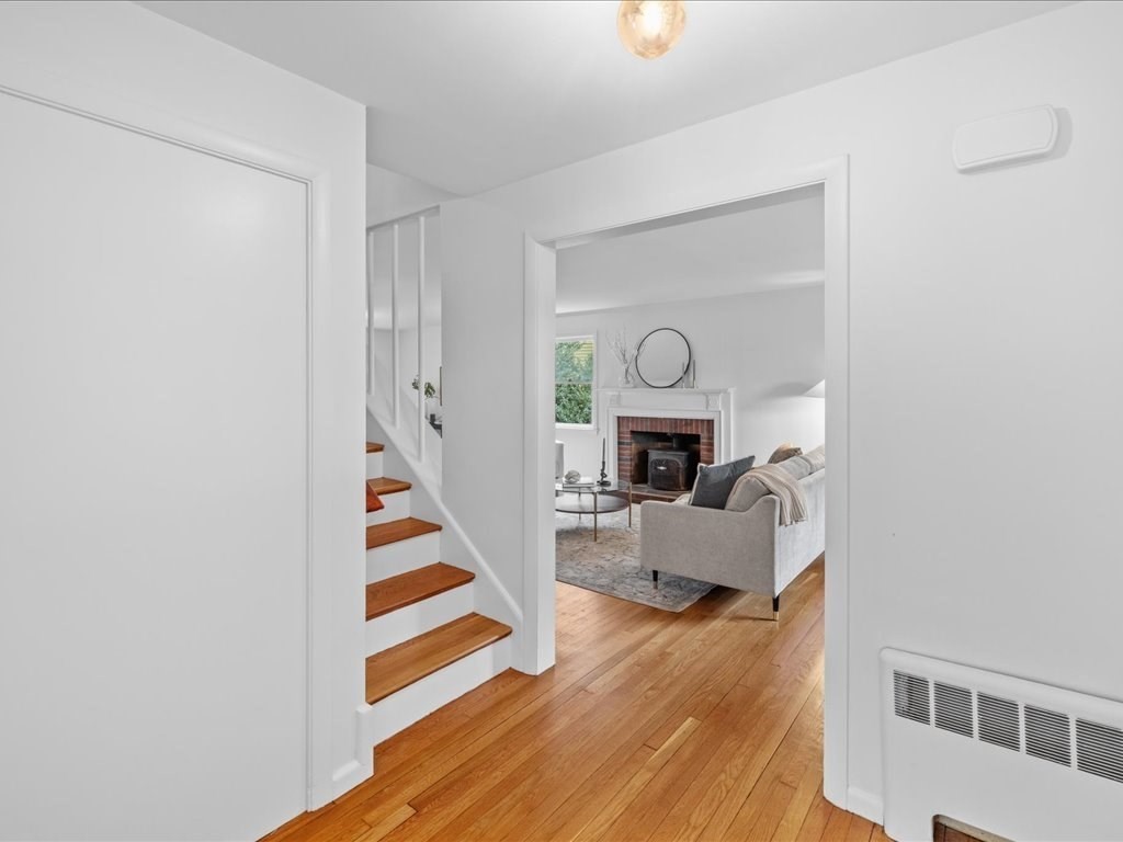 10 Kingswood Road Auburndale, MA 02466 - Photo 3 of 33 Gallery Image 3