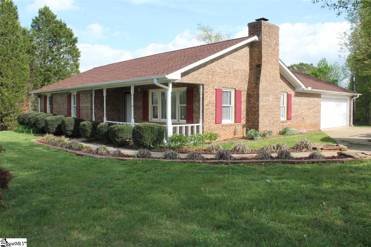140 Wingo Road Roebuck, SC 29376 - Photo 2 of 28 Gallery Image 2