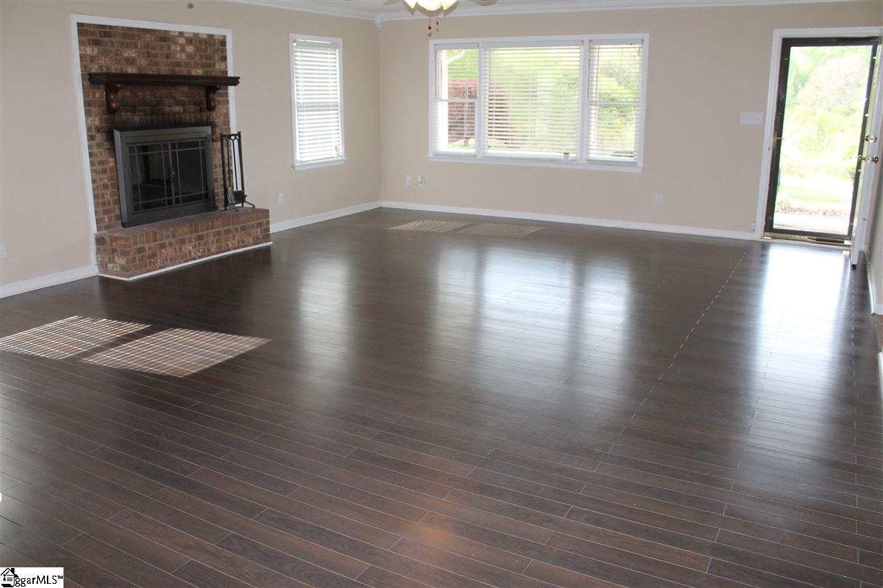 140 Wingo Road Roebuck, SC 29376 - Photo 3 of 28 Gallery Image 3