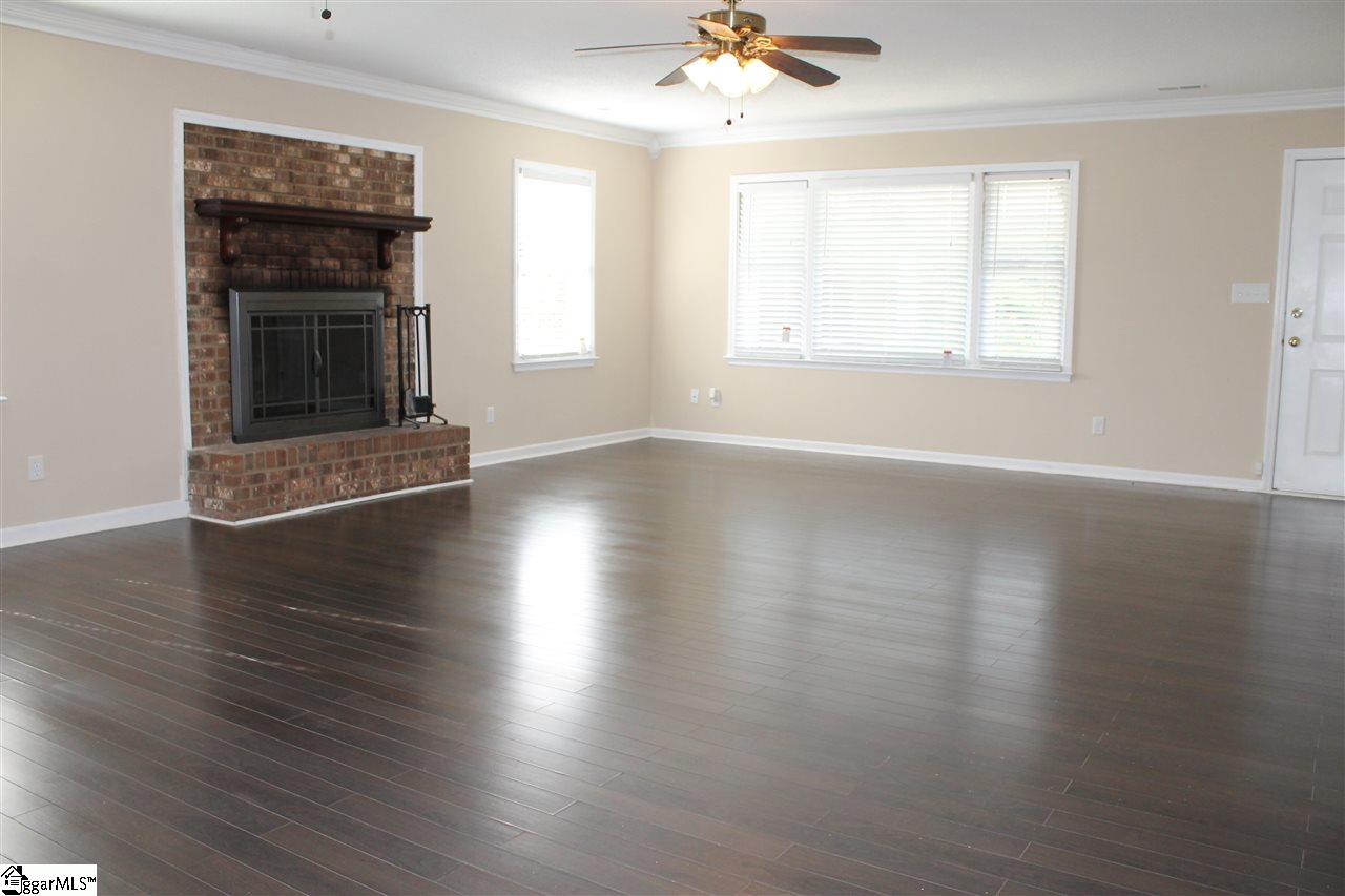 140 Wingo Road Roebuck, SC 29376 - Photo 4 of 28 Gallery Image 4
