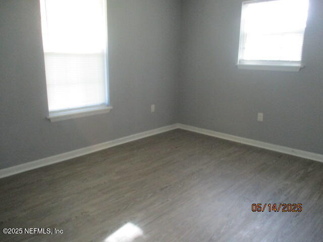 716 Shortputt Drive Macclenny, FL 32063 - Photo 17 of 24 an empty room with a window