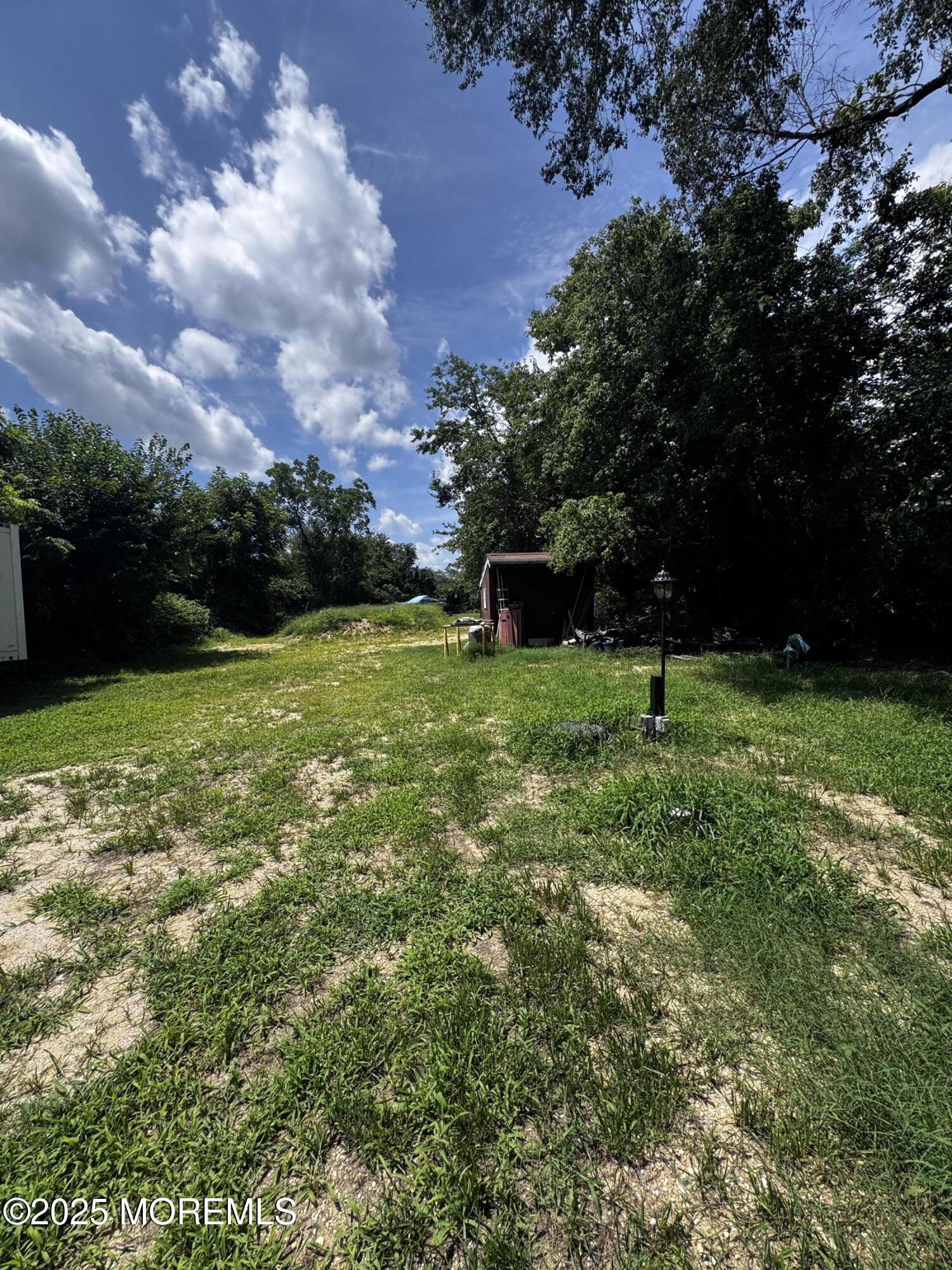 623 Main Street Leesburg, NJ 08327 - Photo 3 of 68 IMG_1795