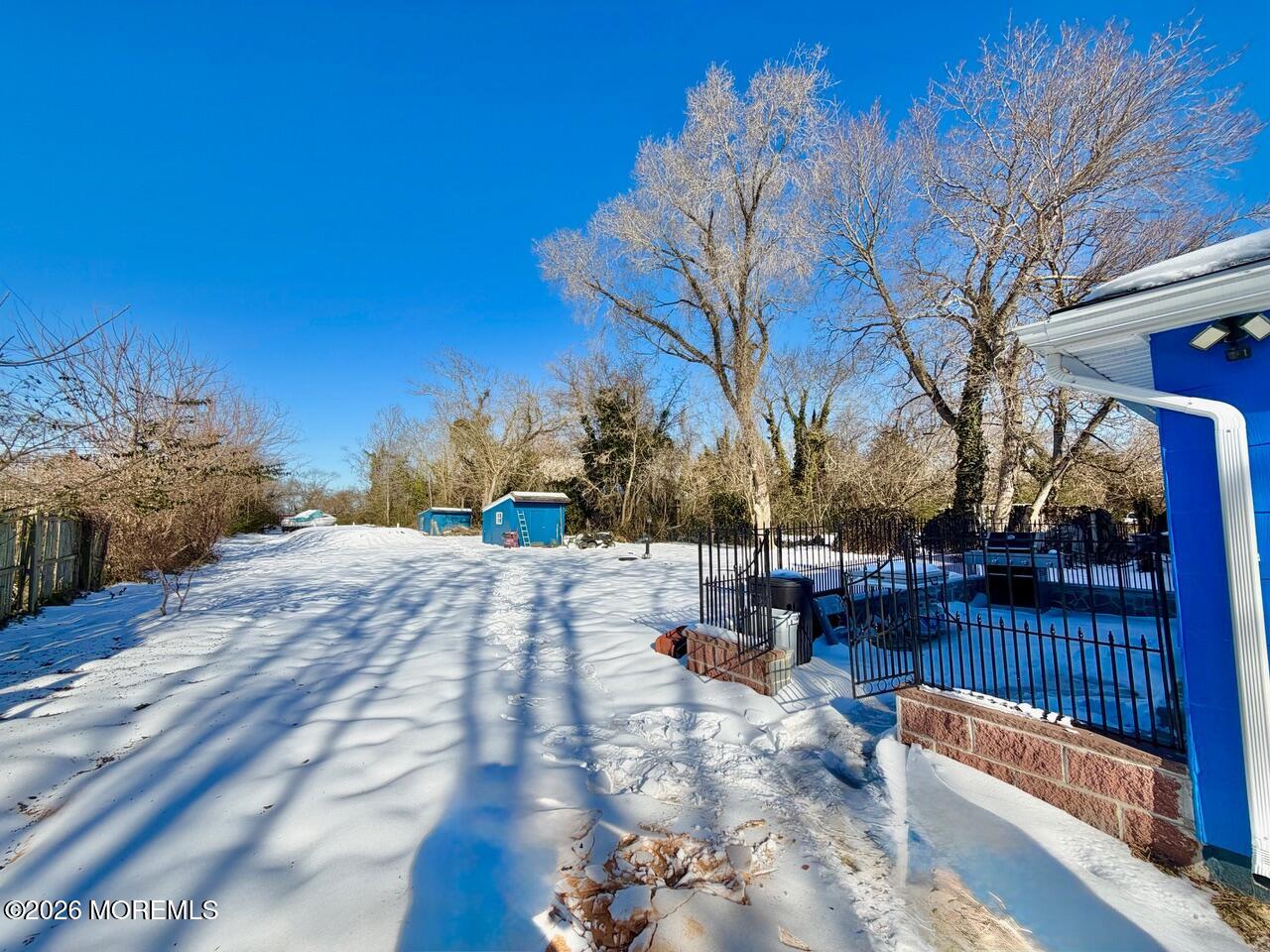 623 Main Street Leesburg, NJ 08327 - Photo 10 of 68 IMG_3539