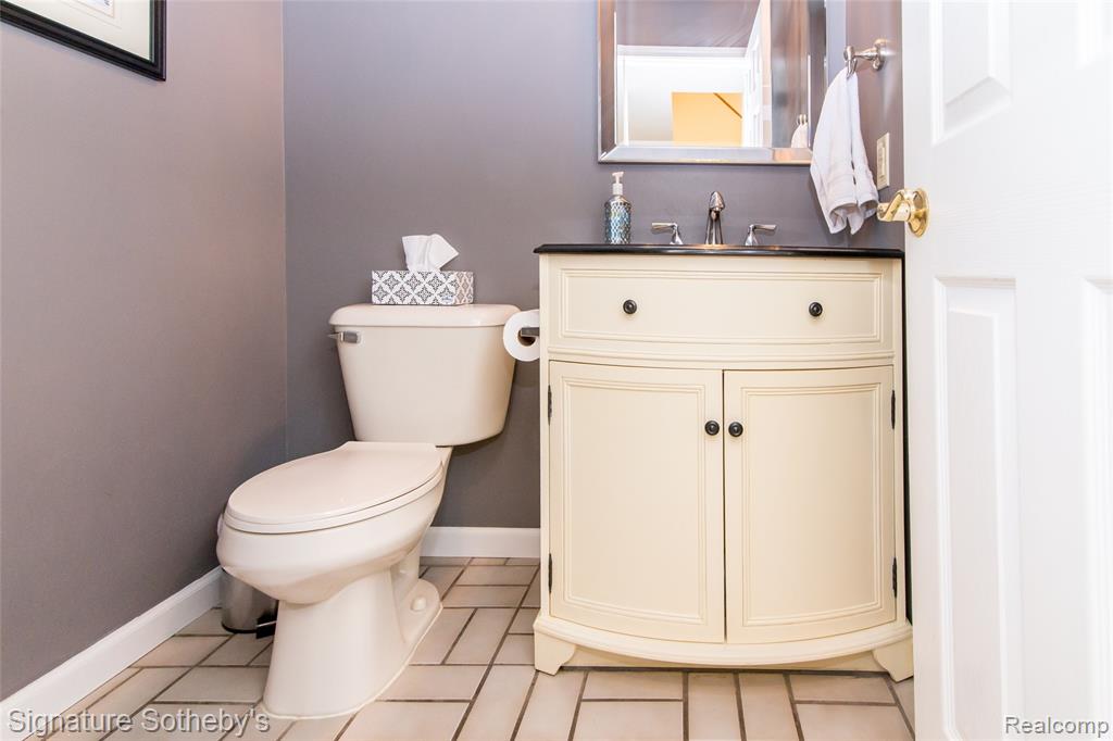 576 Ten Point Drive Rochester Hills, MI 48309 - Photo 18 of 51