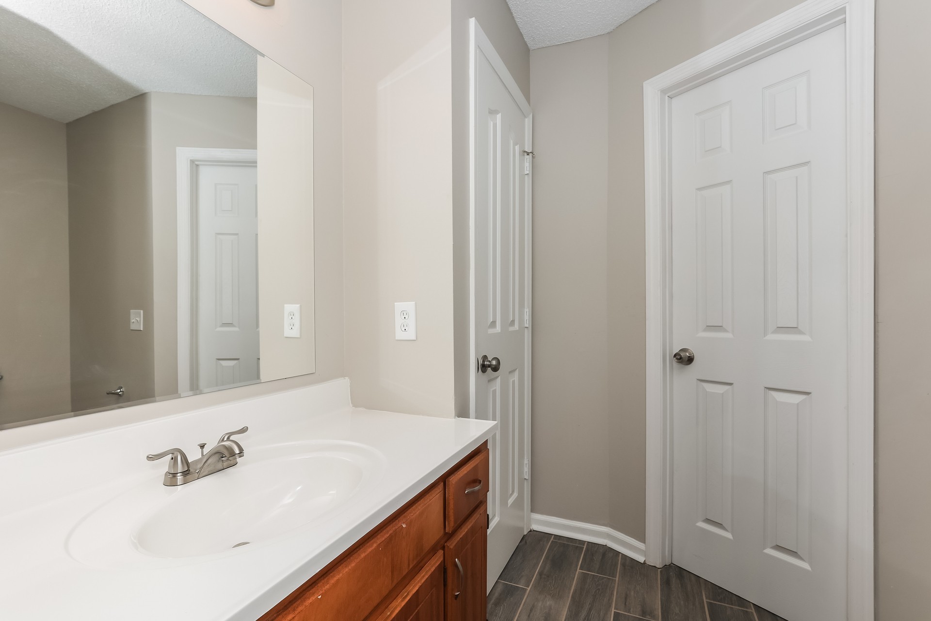 2503 Splinter Court Murfreesboro, TN 37130 - Photo 10 of 17 a bathroom with a sink and a mirror