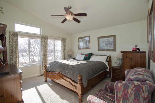 1929 Blossom Ridge Drive Bolingbrook, IL 60490 - Photo 15 of 24