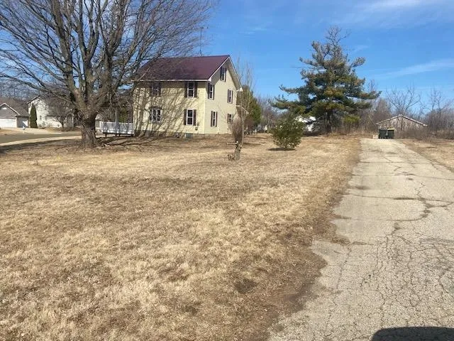 $425,000 | 3030 Mounds View Road, Blue Mounds, WI 53517